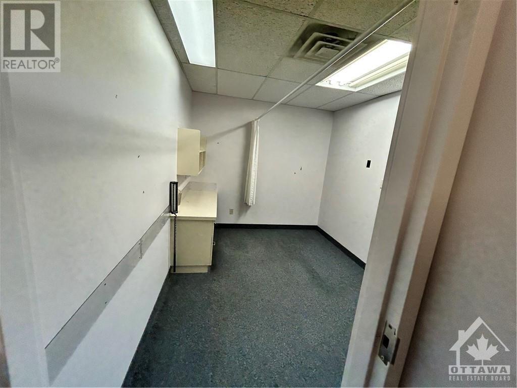 2246 Laurier Street Unit#203, Rockland, Ontario  K4K 1L4 - Photo 10 - 1370093