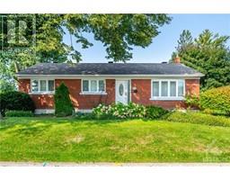 2122 SAUNDERSON DRIVE, ottawa, Ontario