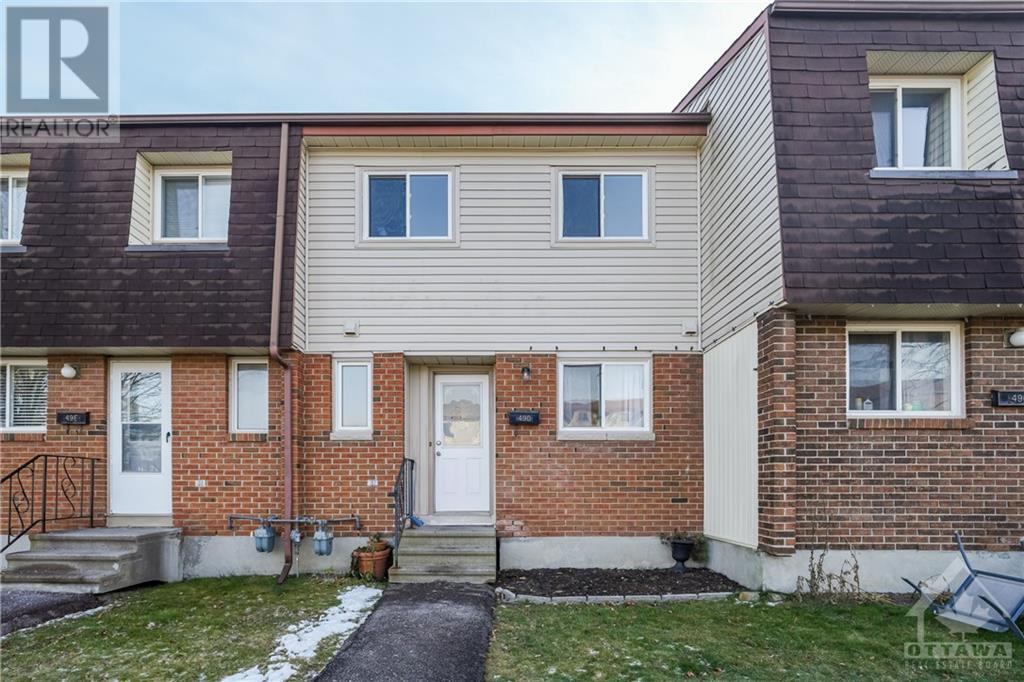 49 Forester Crescent Unit#d, Ottawa, Ontario  K2H 8X9 - Photo 1 - 1370169