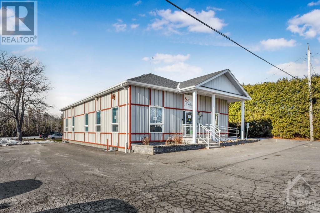 200 DU COMTE STREET, plantagenet, Ontario