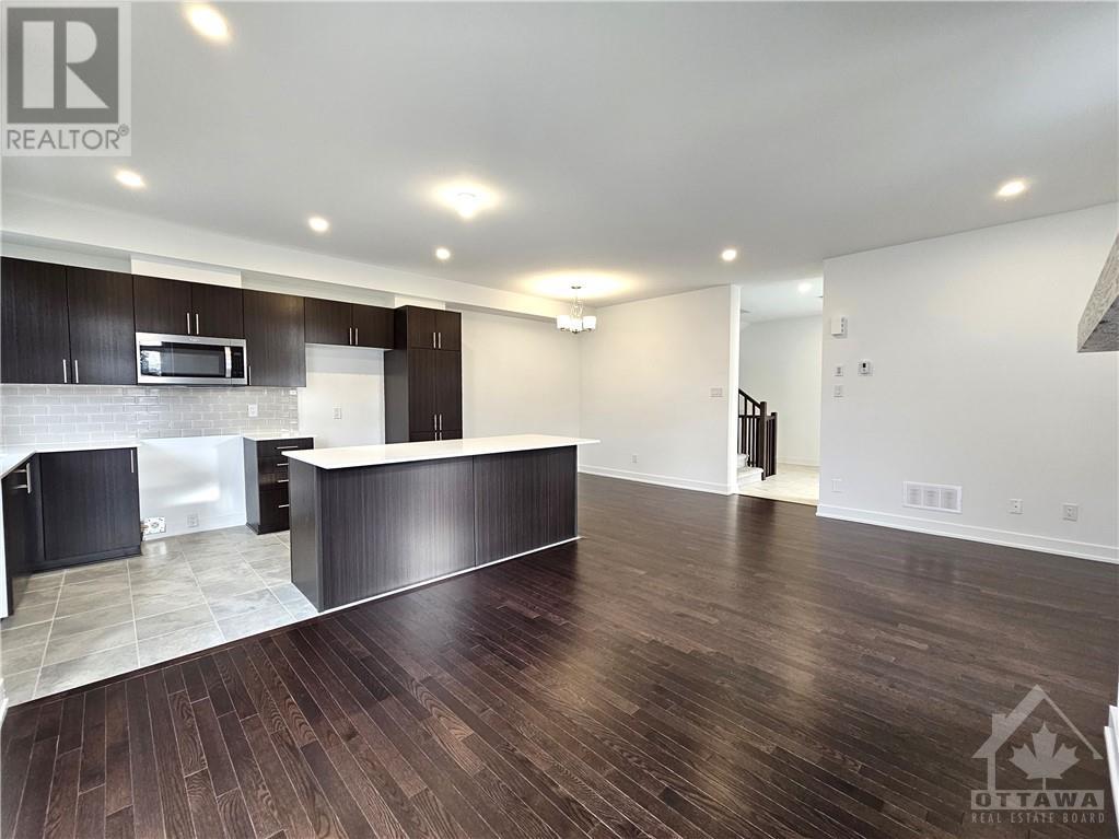 332 Makobe Lane, Ottawa, Ontario  K4M 0M1 - Photo 7 - 1370688