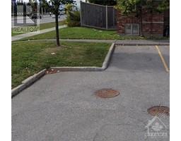 Parking Unit 7 LEVEL 1 OCSCC 802 PRIVATE, nepean, Ontario