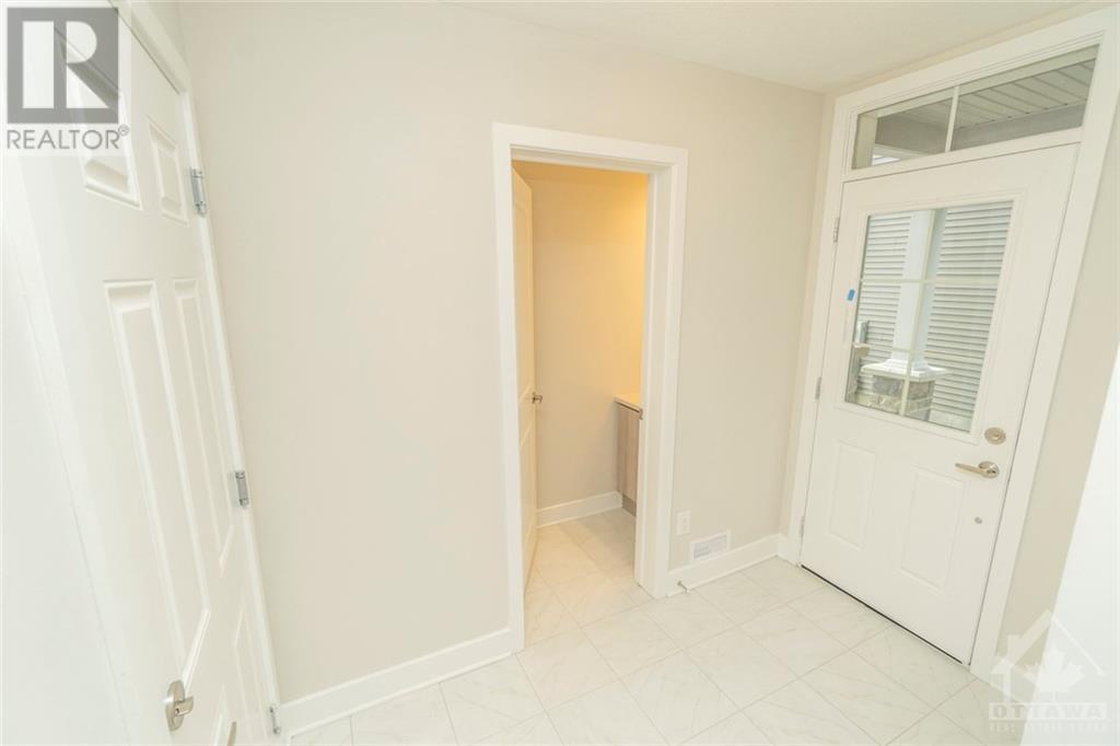 162 Minikan Street, Ottawa, Ontario  K0A 2P0 - Photo 3 - 1370776