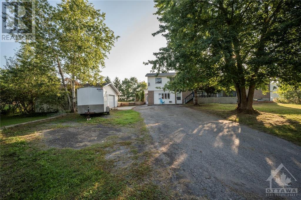 1527 Brazeau Road, Clarence Creek, Ontario  K0A 1N0 - Photo 1 - 1370655