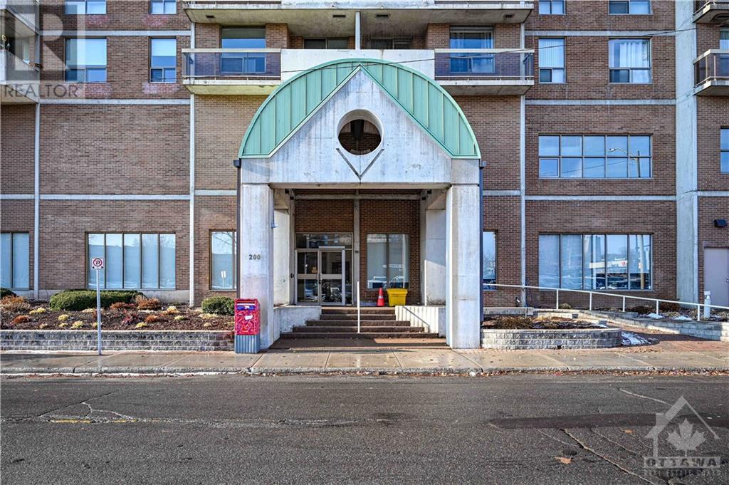 200 Lafontaine Avenue Unit#1406, Ottawa, Ontario  K1L 8K8 - Photo 2 - 1370119