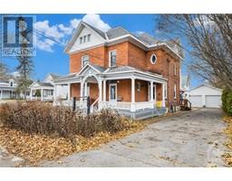 70 WILSON STREET W, perth, Ontario