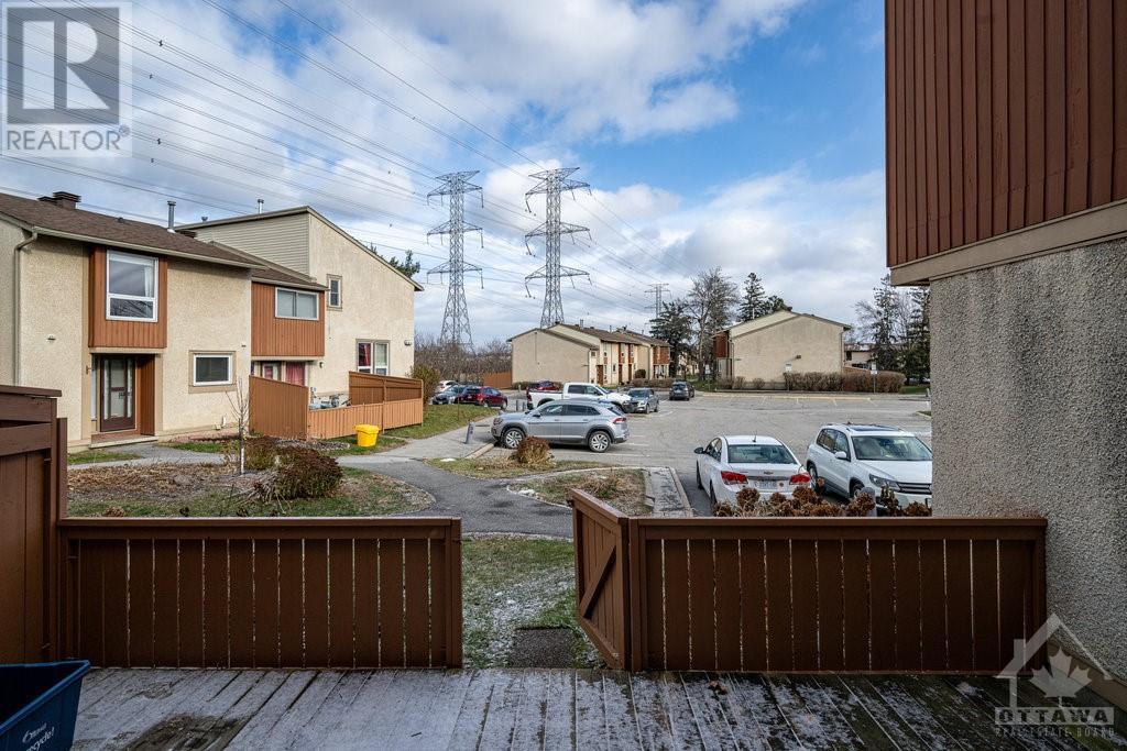 43 Woodfield Drive Unit#c, Ottawa, Ontario  K2G 3Y6 - Photo 21 - 1370117