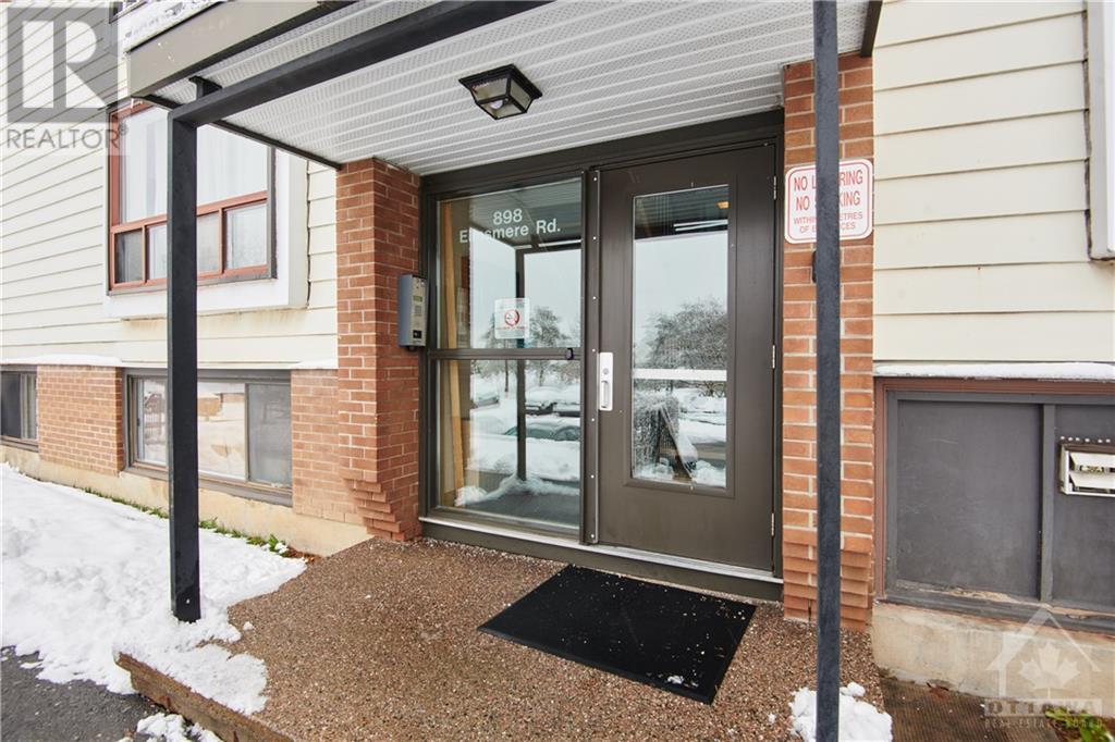 898 Elmsmere Road Unit#9, Ottawa, Ontario  K1J 7T6 - Photo 2 - 1371011