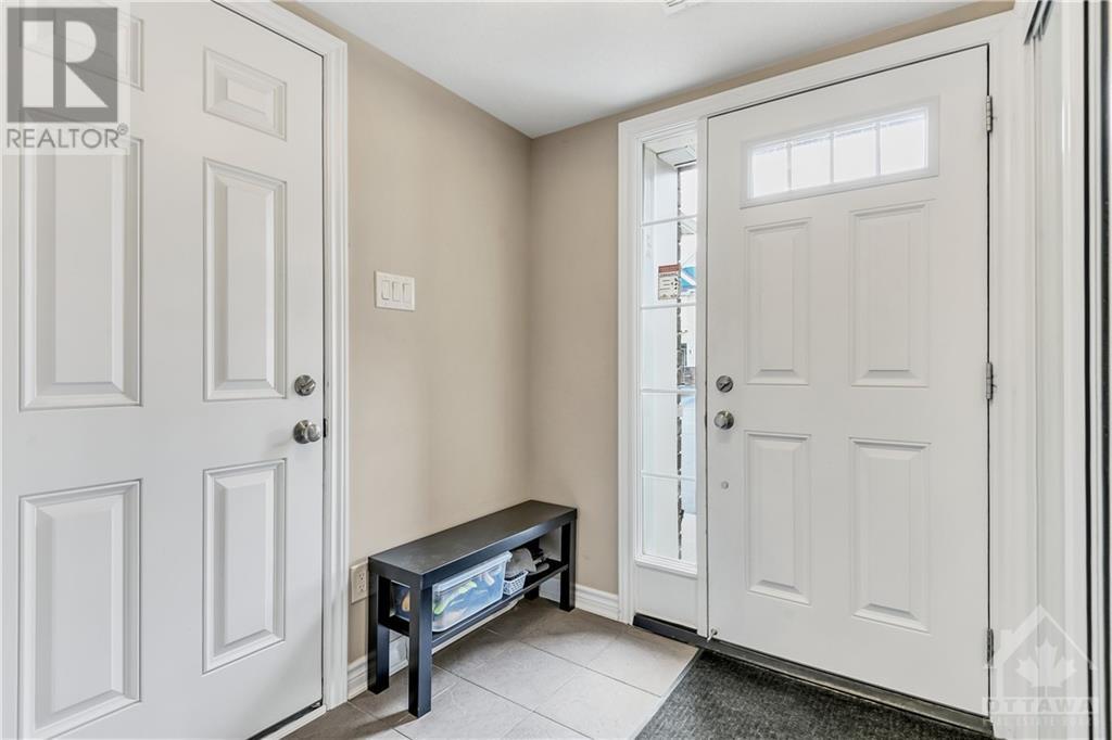 75 Buffalograss Crescent, Ottawa, Ontario  K2J 6H5 - Photo 2 - 1371004